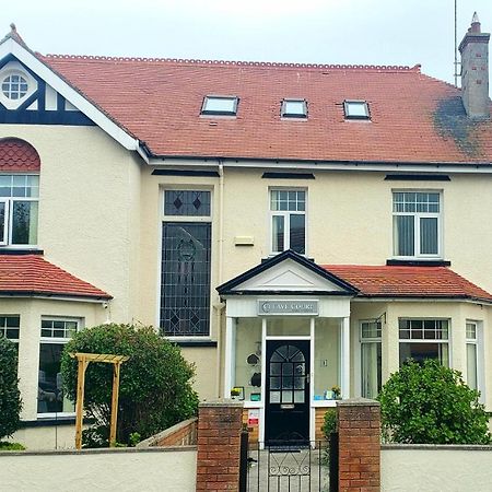 Cleave Court Guest House Llandudno Esterno foto