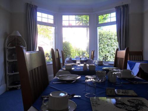 Cleave Court Guest House Llandudno Esterno foto