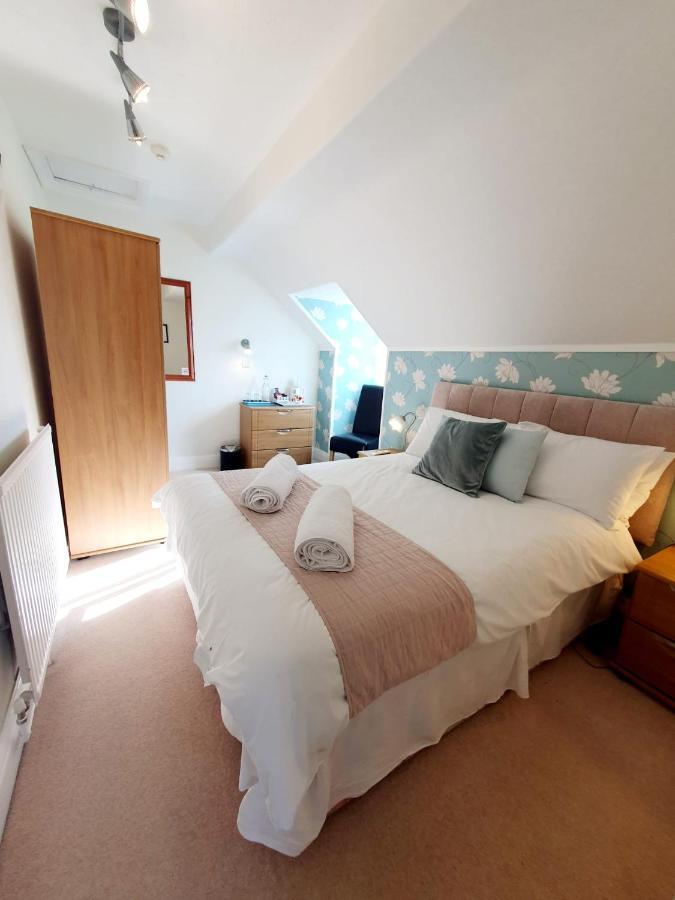 Cleave Court Guest House Llandudno Esterno foto