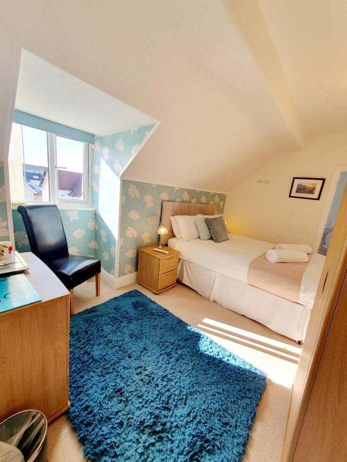 Cleave Court Guest House Llandudno Esterno foto