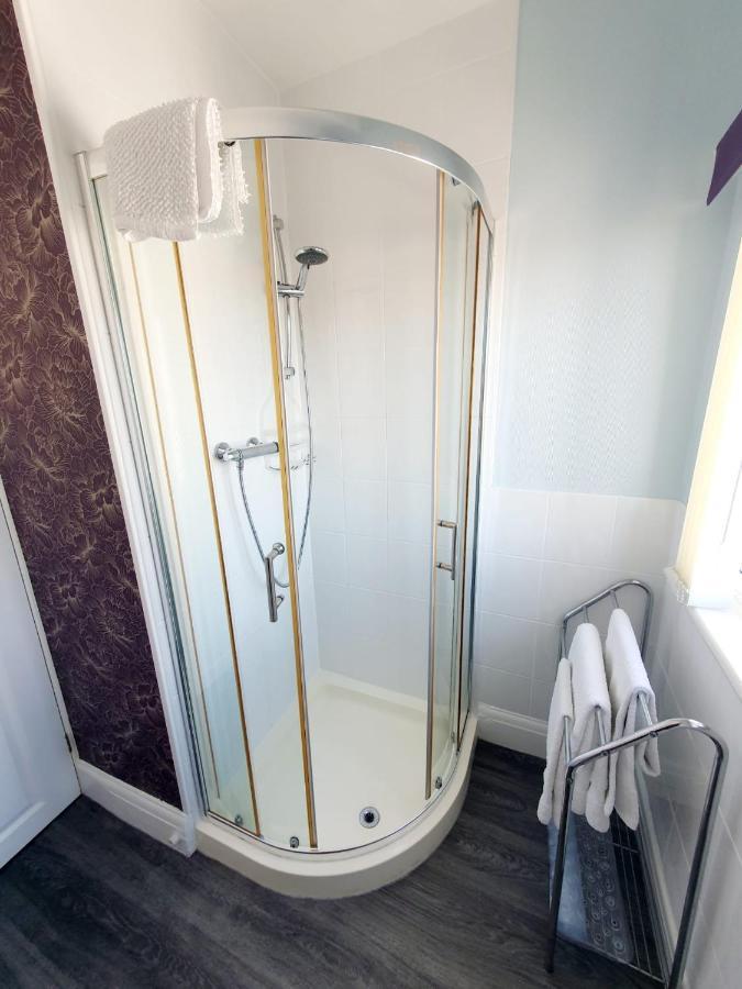 Cleave Court Guest House Llandudno Esterno foto
