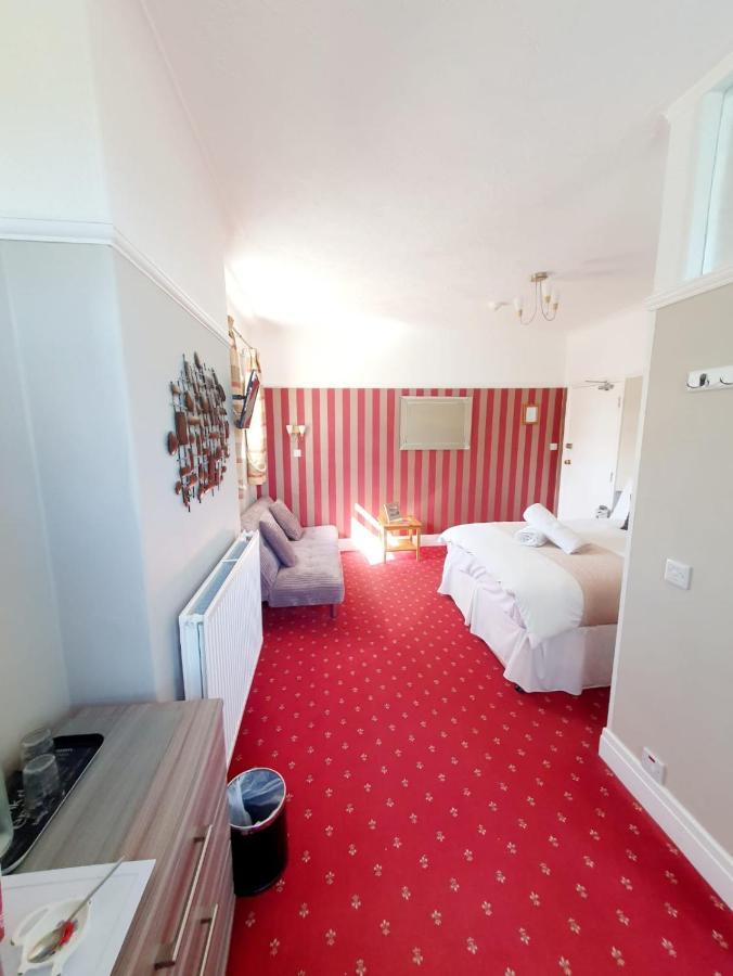 Cleave Court Guest House Llandudno Esterno foto